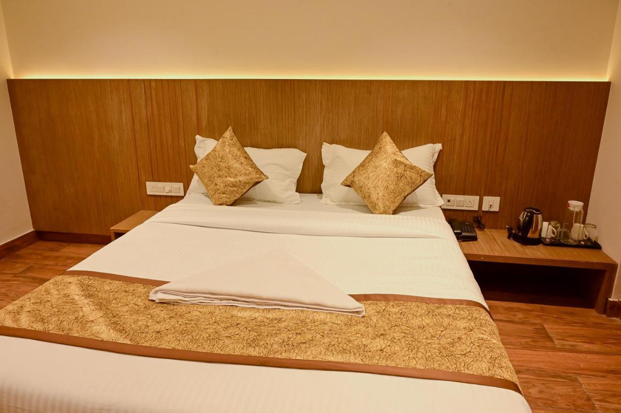 Grand One Tower Hotel Chennai Ngoại thất bức ảnh